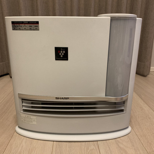 P  加湿セラミック　ファンヒーター　HX-B120-W  シャープ
