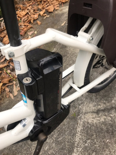 Ｈ３Ｂ電動自転車Ｄ９８Ｎブリヂストンビッケ【近年モデル】８アンペア充電器なし