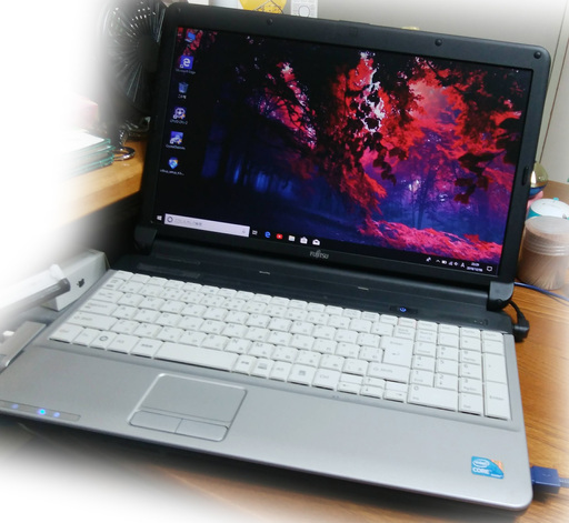 《姫路》富士通☆LIFEBOOK☆A530/AX☆Core i3 M350/Win10/Libre Officeインスト認証済