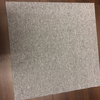 新品未使用　東リ　タイルカーペット