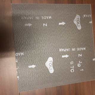 新品未使用　東リ　タイルカーペットの画像