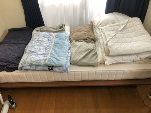 本日締め切ります。無印良品、ベッド、マットレス付き
