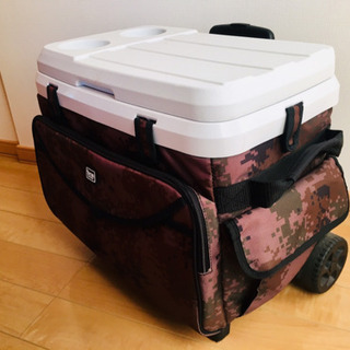 DCM クーラーボックスの画像