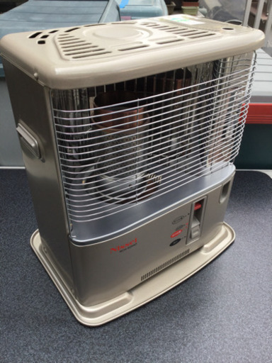 中古　2003年製　石油ストーブ　自然通気型　幅43　　奥行32.3　　高さ46.5　 （ｃｍ）