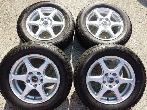 Ｒｅｖｅｒｌｉｎｅ　１５インチ　スタッドレス　ノア、ＶＯＸＹ，ステップＷ