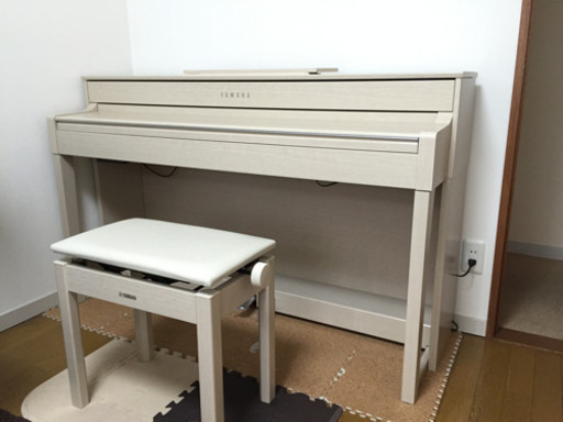 中古クラビノーバ　CLP535  椅子・ヘッドフォン付き