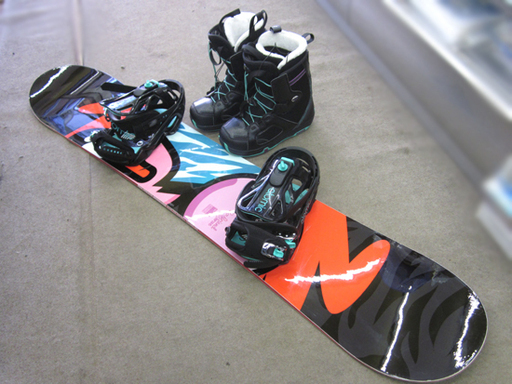 札幌 145cm レディース スノーボード3点セット アトミック ブーツ24cm スノボ バインディング ブーツ