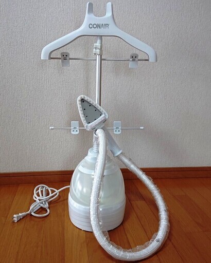 美品！スチームアイロン 伸縮スタンド付き