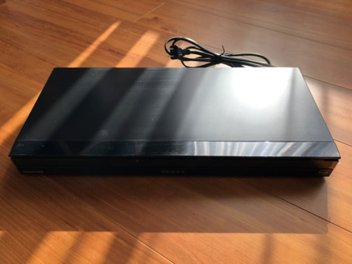 東芝 REGZA ブルーレイレコーダー(超美品です！)