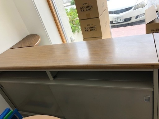 中古オフィス用品　カーブ付きカウンター