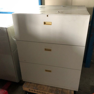 書庫 上下タイプ 連結可能  鍵付