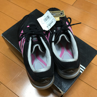 アディダス　Salacetto CRESTA WIDE 26.5cm 未使用品の画像