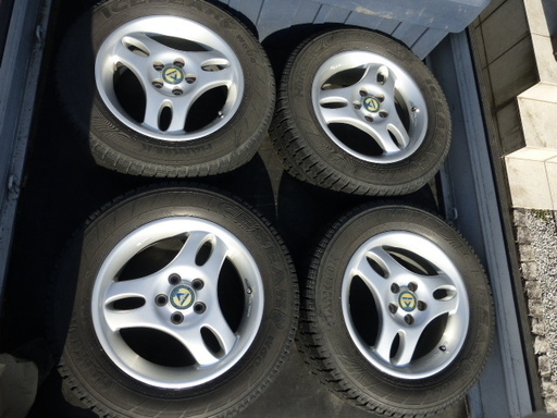 エンケイ　ホイール　＋スタッドレス　195/65R15　4本　プレミオ　プリウスなど