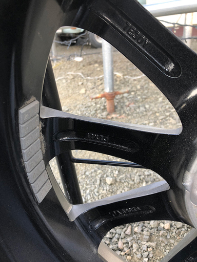 ホイール LAYCEA オフセット48 17×7J  PCD100 5H（G116）