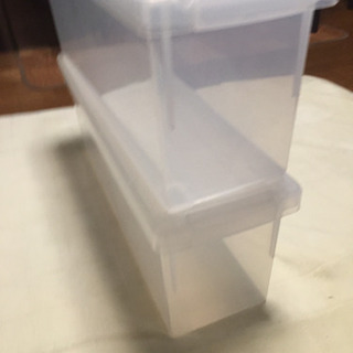 プラスチックケース  2個の画像