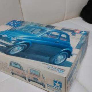 フィアット500新品のプラモデル　の画像