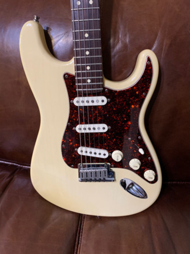 fender custom shop製　stratocaster