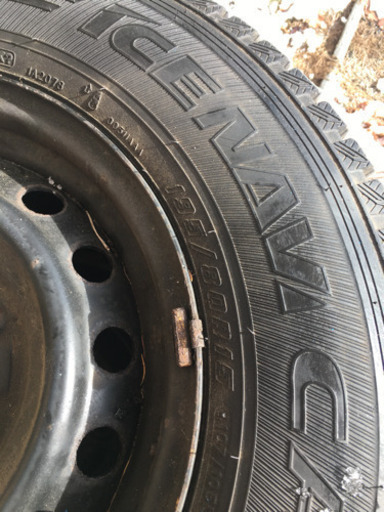 《譲渡完了》スタッドレス ハイエース用6穴オフセット付き