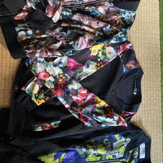 (値下げ)韓流っぽい 薄手ジャンパーset販売