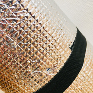 ロール状 銀マット 100✖️180 cm 厚さ8mmの画像