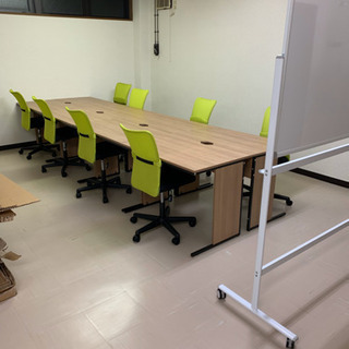 【増員】時給800円〜1200円！！高校生、大学生、フリーター、主婦の方、大歓迎！！の画像