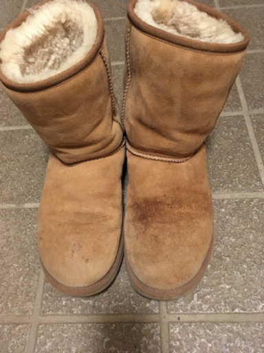 UGGムートンブーツ