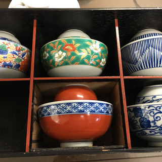 茶碗5人前 湯のみ付き 中古品の画像