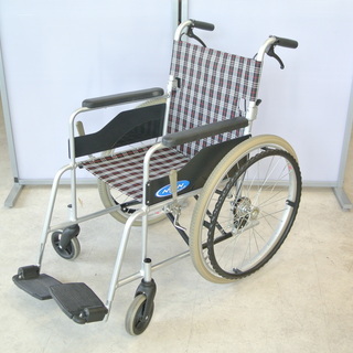 車椅子　取説付き　折りたたみ可(背折れ)　耐荷重 100kg　個...