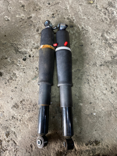 エスカレード　エアサス