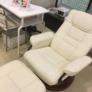 ネイリスト募集　コナミスポーツクラブ北浜店内のネイルサロンです