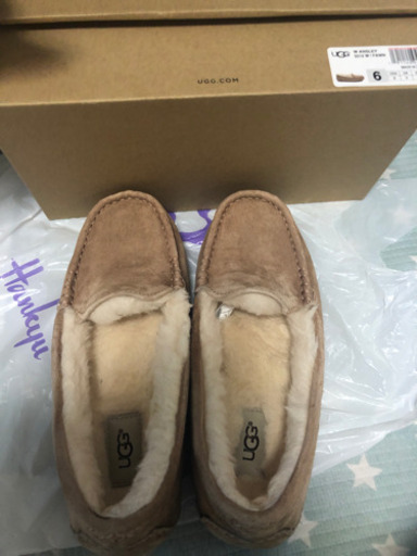 超美品✨数時間使用のみUGG