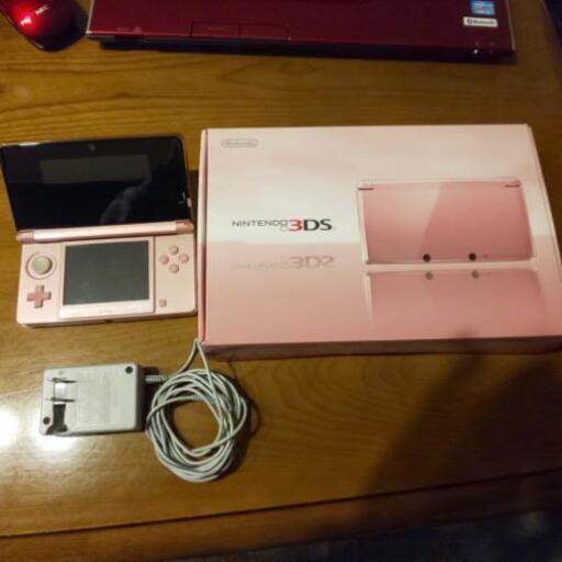 美品ニンテンドー３ＤＳ 本体ミスティピンク