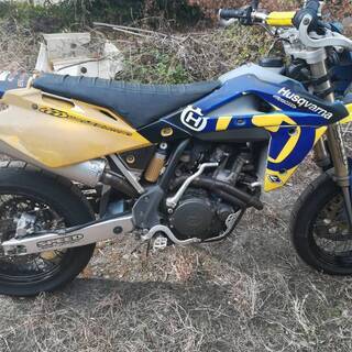 ハスクバーナ sm400r