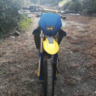ハスクバーナ sm400rの画像