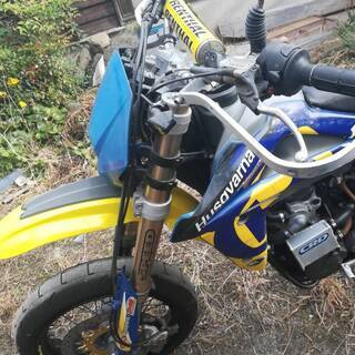 ハスクバーナ sm400rの画像