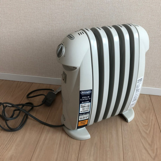 デロンギ　オイルヒーター　〜3畳用　500W