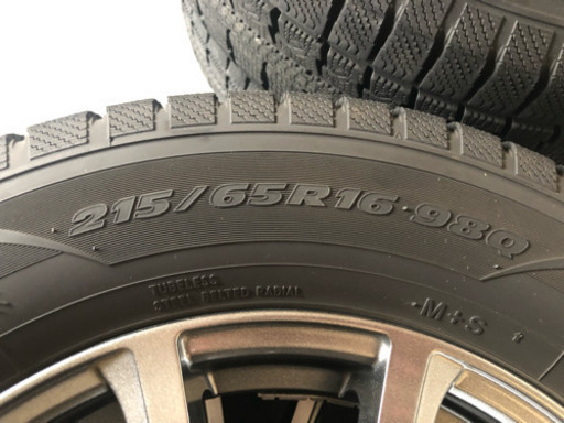 美品！215/65r16 スタッドレスタイヤ TOYO トランパス 4本セット