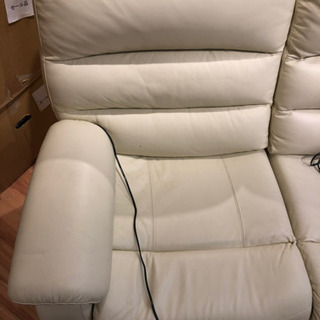 NITORI ニトリ レザー電動リクライニングソファ ホワイト