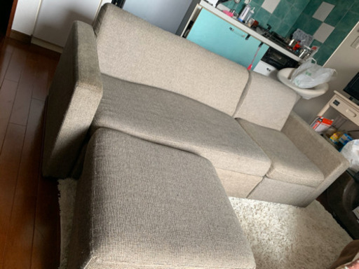 スタイリッシュ　ソファー　カウチ