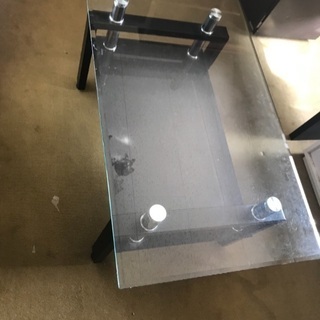 お譲りします。ガラステーブル