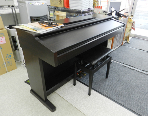 YAMAHA/ヤマハ 88鍵盤 電子ピアノ Clavinova/クラビノーバ CVP-201 2002年製 イス付き☆ PayPay(ペイペイ)決済可能 ☆ 札幌市 北区 屯田