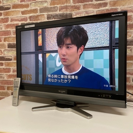 即日受渡可❣️亀山モデル32型高画質アクオス11000円