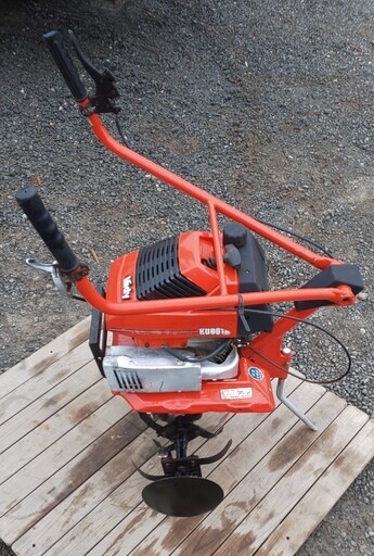 クボタ　4サイクルガソリンエンジンミニ耕うん機TMA21