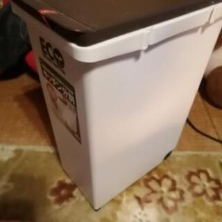 ゴミ箱