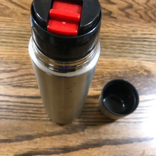 ステンレス水筒の画像