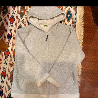 フードパーカー