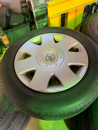 日産ティーダ時スチールホイール付き合って4ホセット