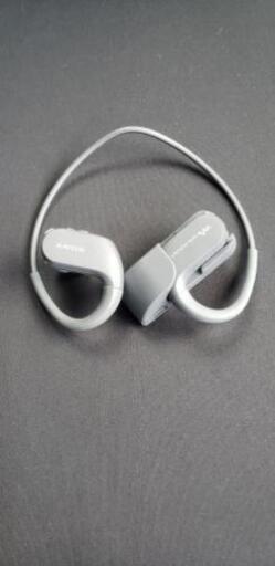ソニー SONY ヘッドホン一体型ウォークマン