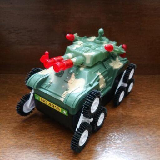 戦車のおもちゃ