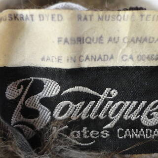 ★毛皮 未使用品 エレガント リアルファー ボーラーハット Made in Canada Canadian brandの画像